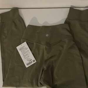 Lululemon joggers